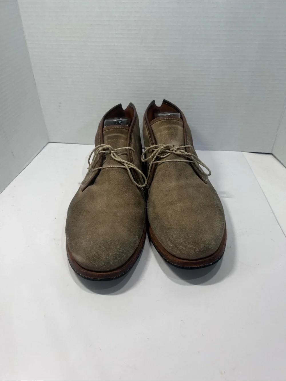 Timberland Men's Suede Chukka Boots in Olive/Tan with Dark Brown Heel